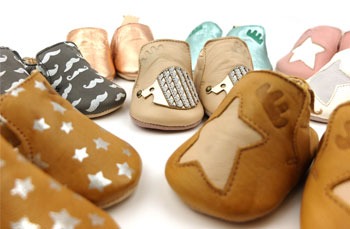 Easy Peasy leren babyslofjes Easy Peasy leren babyslofjes