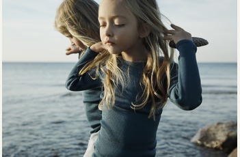 Minimalisma Scandinavische luxe basics voor kinderen en baby's. Minimalisma Scandinavische luxe basics voor kinderen en baby's.