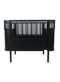 Kili baby-en juniorbed black