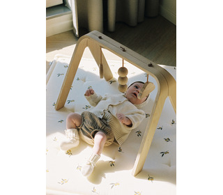 TAMI playmat - olive garden Organic Zoo - Charlie Crane TAMI playmat - olive garden Organic Zoo - Charlie Crane