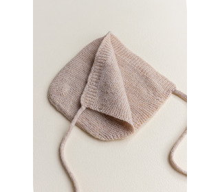 Bonnet newborn - sand - Hvid