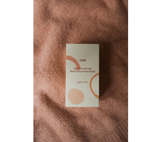 Apricot and Oat Nurturing cream wash - mother - Kenkô skincare