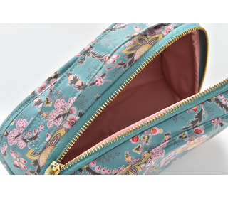 Toiletry bag Joriska - blue french flowers - Louise Misha