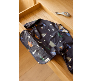 Merle cape bib - sailing/classic navy - Liewood