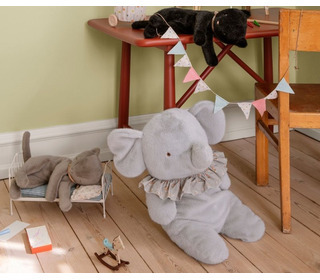 Sleeping kitten plush, medium - grey - Maileg