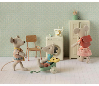 Clothes and bag - little sister mouse - Maileg Clothes and bag - little sister mouse - Maileg