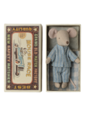 Big brother mouse in matchbox