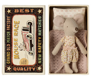 Little sister mouse in matchbox - Maileg
