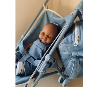 Poussette poupée - Jean bleu clair sur chassis bleu intégral - Minikane