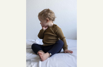 Minimalisma Scandinavische luxe basics voor kinderen en baby's. Minimalisma Scandinavische luxe basics voor kinderen en baby's.