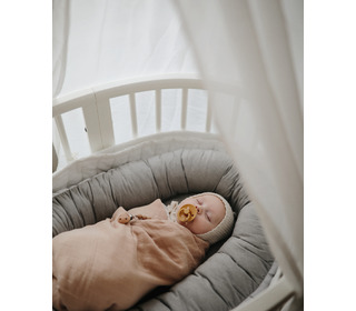 Swaddle - pale taupe - Mushie