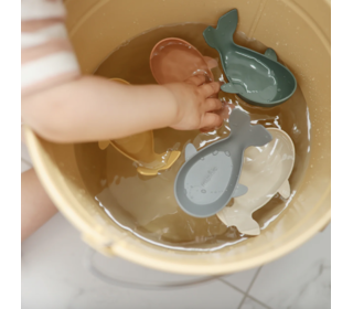 Whale bath stackers - retro - Mushie Whale bath stackers - retro - Mushie