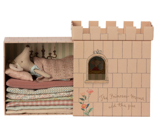 Princess and the pea - big sister mouse - Maileg