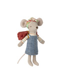 Mouse, Big sister - Hiker
