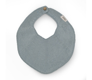 Knitted bib Fjola - light blue - Saga Copenhagen